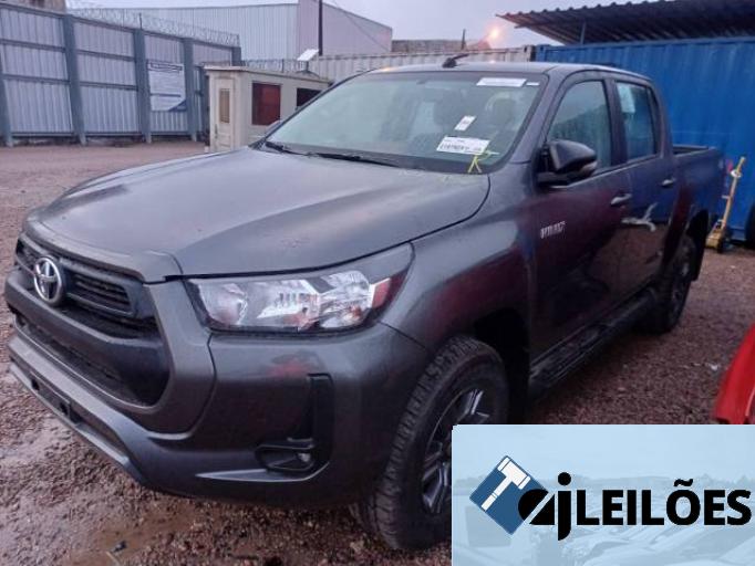 TOYOTA HILUX CD 24/25