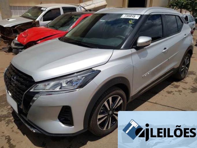 NISSAN KICKS 21/22