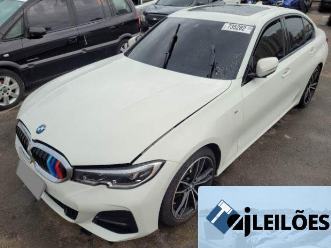 BMW 320i 21/21