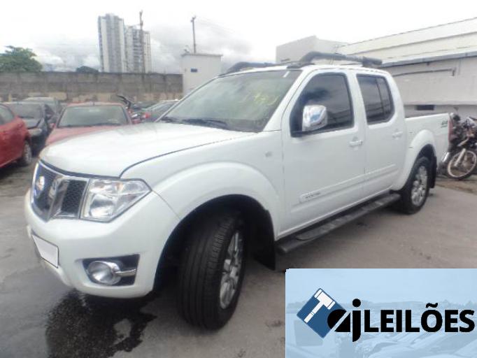 NISSAN FRONTIER CD 15/16