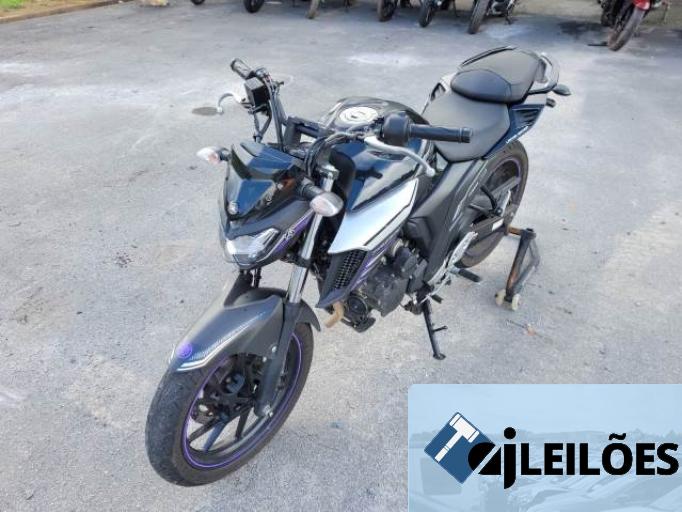 YAMAHA FZ25 FAZER 21/21