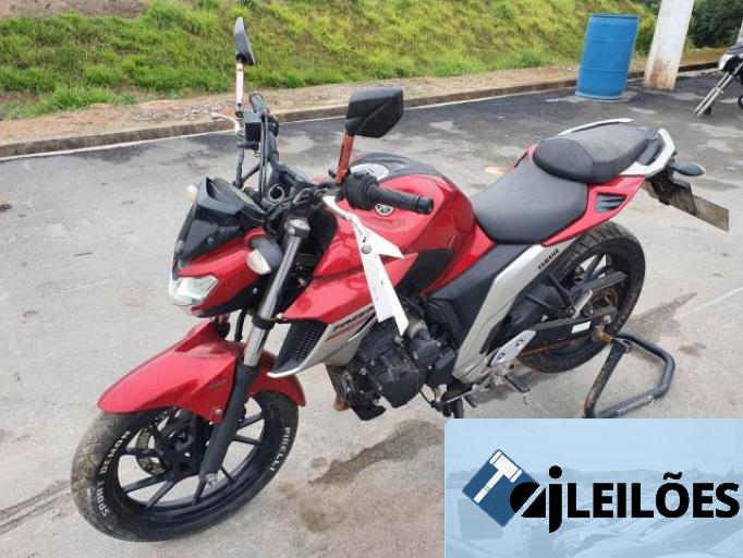 YAMAHA FZ25 FAZER 21/21