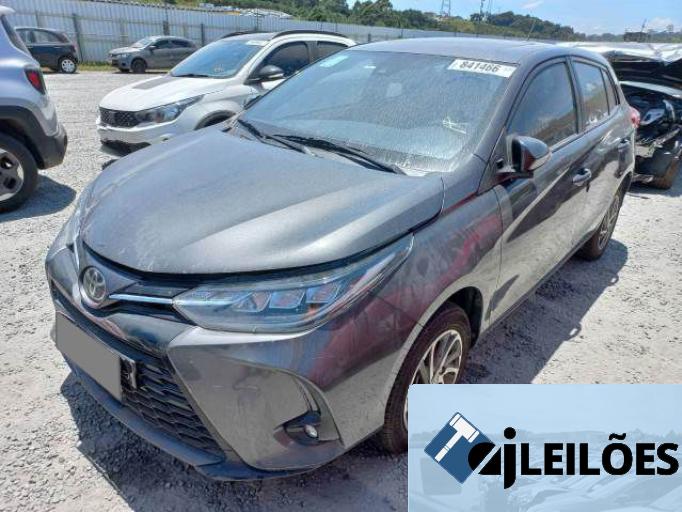 TOYOTA YARIS 22/23