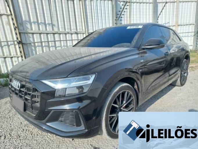 AUDI Q8 19/20