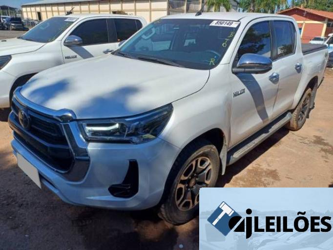 TOYOTA HILUX CD 23/24