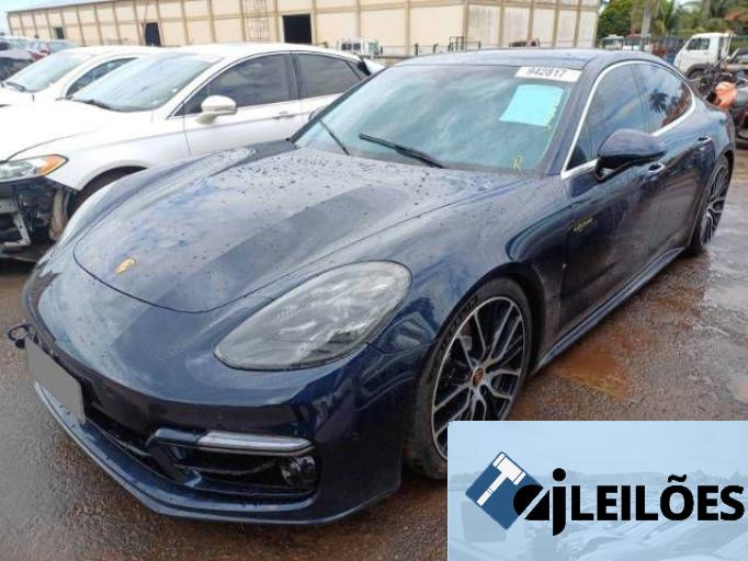 PORSCHE PANAMERA 23/23