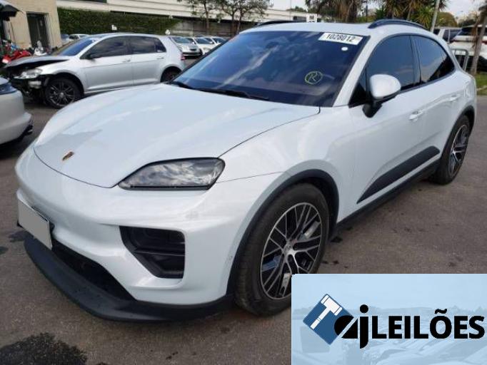 PORSCHE MACAN 25/25