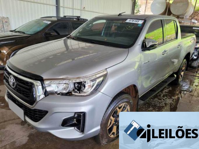 TOYOTA HILUX CD 20/21