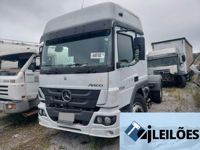 MERCEDES BENZ ATEGO 21/21
